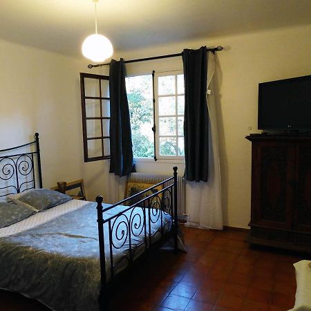 Chambre Dans Propriete La Croix Du Sud Le Pradet Exteriör bild
